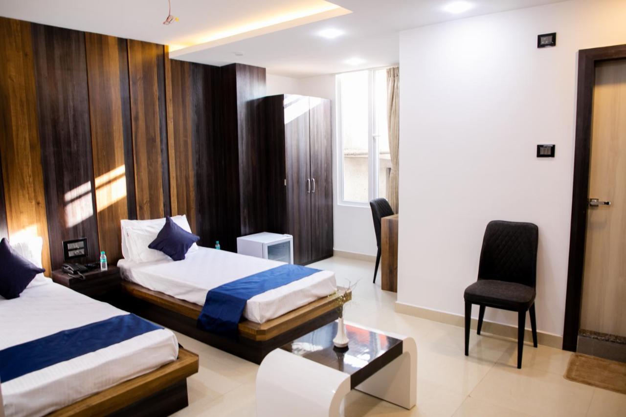 Crescent International Kohima Ngoại thất bức ảnh