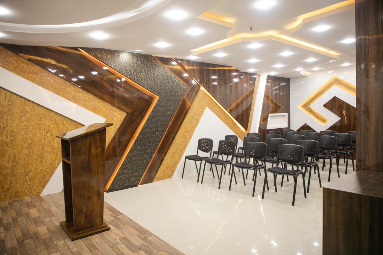 Crescent International Kohima Ngoại thất bức ảnh